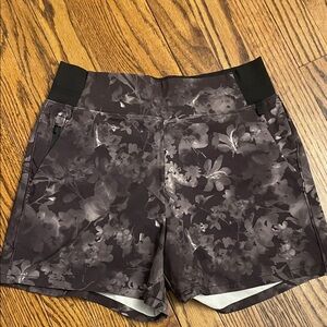 Athleta Floral Patterned Shorts